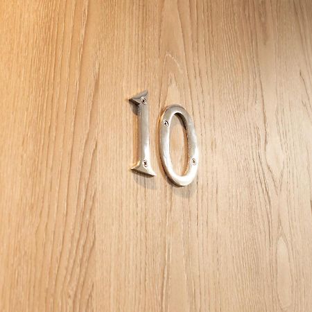 Hoemli Smart City Centre Apartment Лестер Экстерьер фото